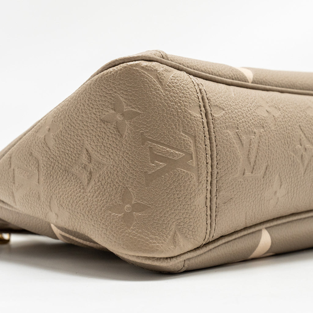 louis-vuitton-trianon-tote-bag-pm-monogram-empreinte-tourterelle-creme-beige-ghw
