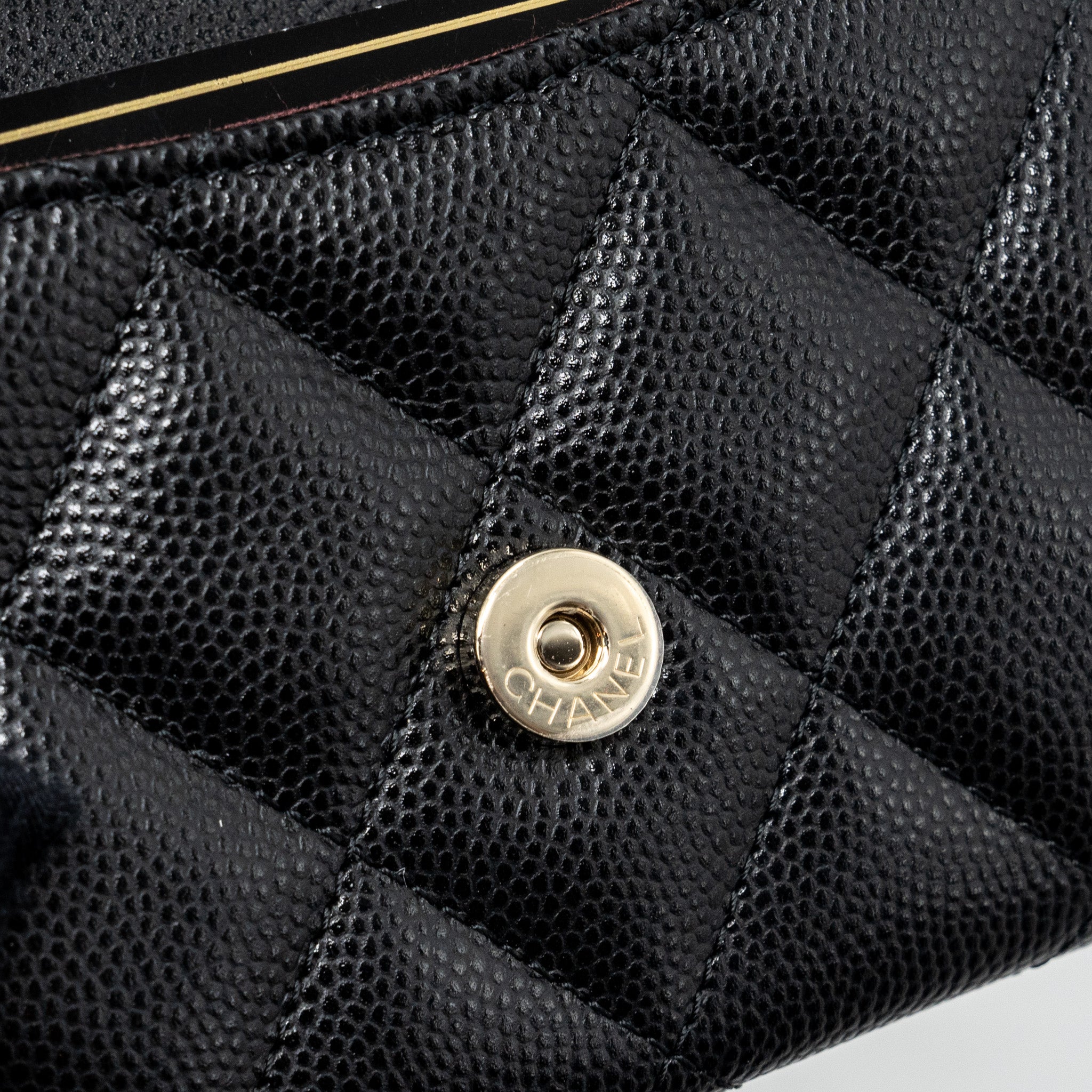 chanel-card-holder-with-chain-caviar-black-lghw