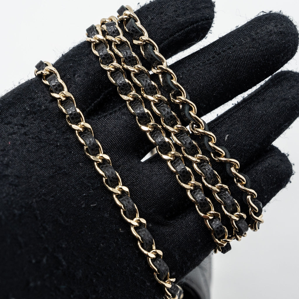 chanel-card-holder-with-chain-caviar-black-lghw