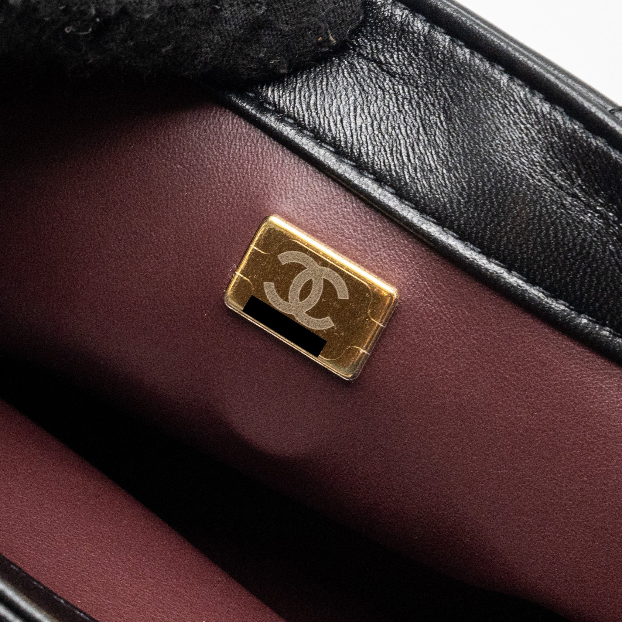 chanel-trendy-cc-flap-bag-with-top-handle-lambskin-black-lghw-microchip