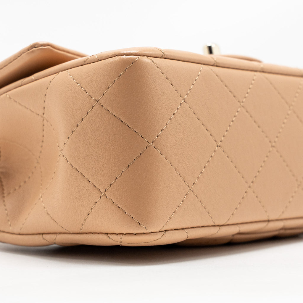chanel-top-handle-mini-rectangular-lambskin-beige-lghw-microchip