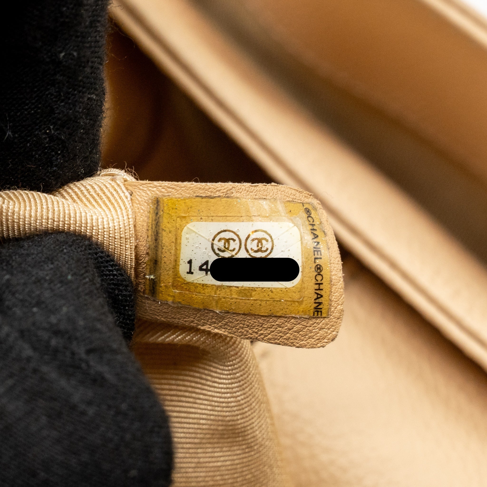 chanel-cerf-tote-bag-caviar-beige-ghw