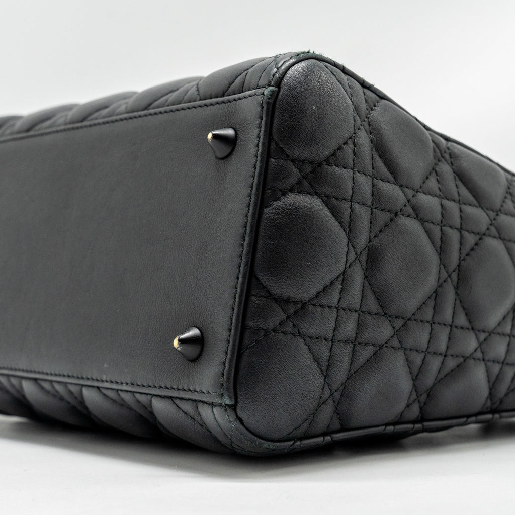 dior-medium-lady-dior-ultramatte-cannage-calfskin-so-black