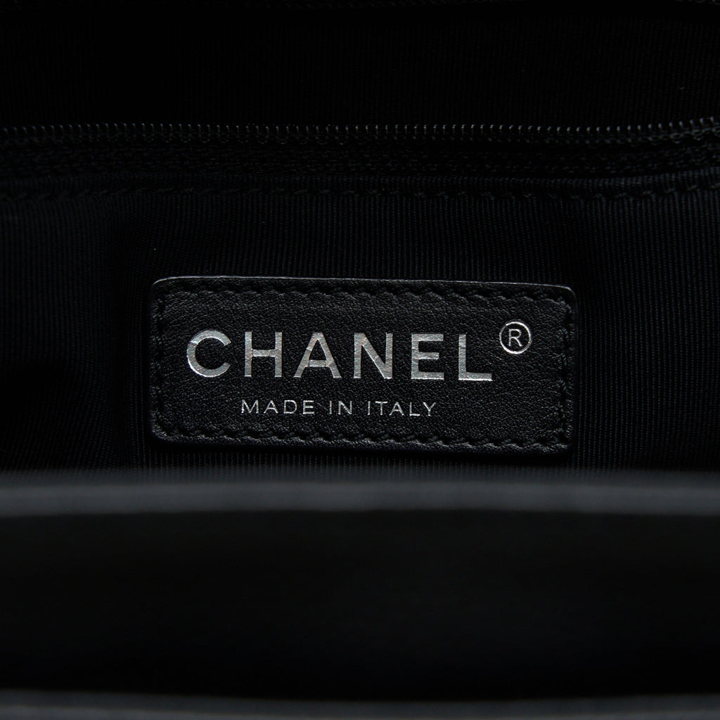 chanel-cerf-tote-bag-grained-calfskin-black-shw
