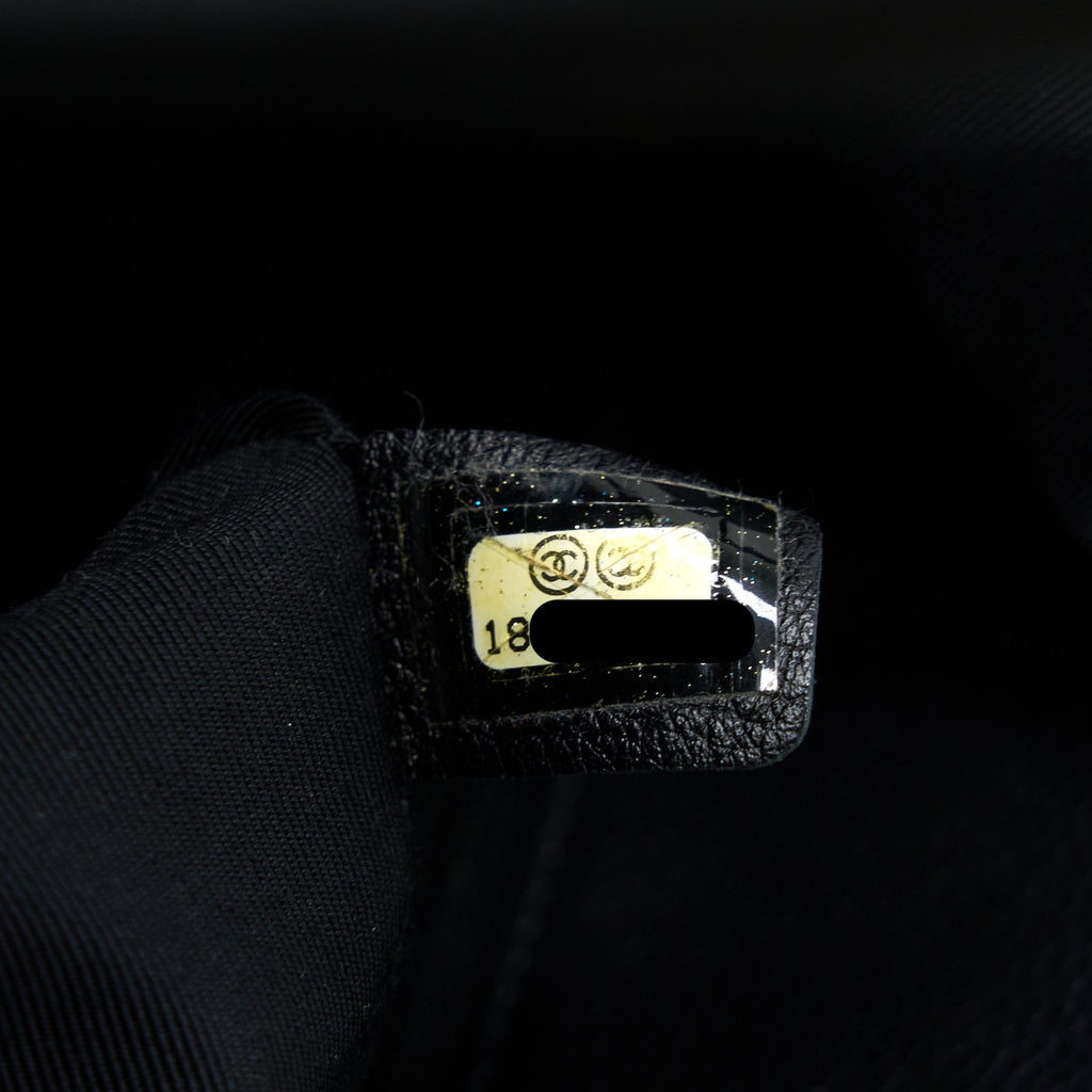 chanel-cerf-tote-bag-grained-calfskin-black-shw