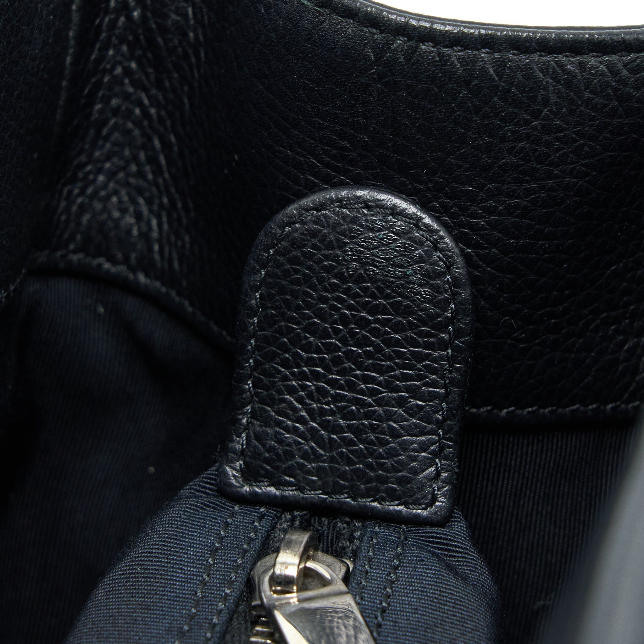 chanel-cerf-tote-bag-grained-calfskin-black-shw