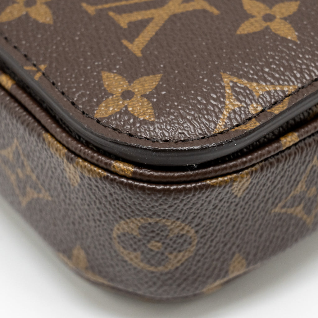 louis-vuitton-pochette-metis-monogram-canvas-ghw-27