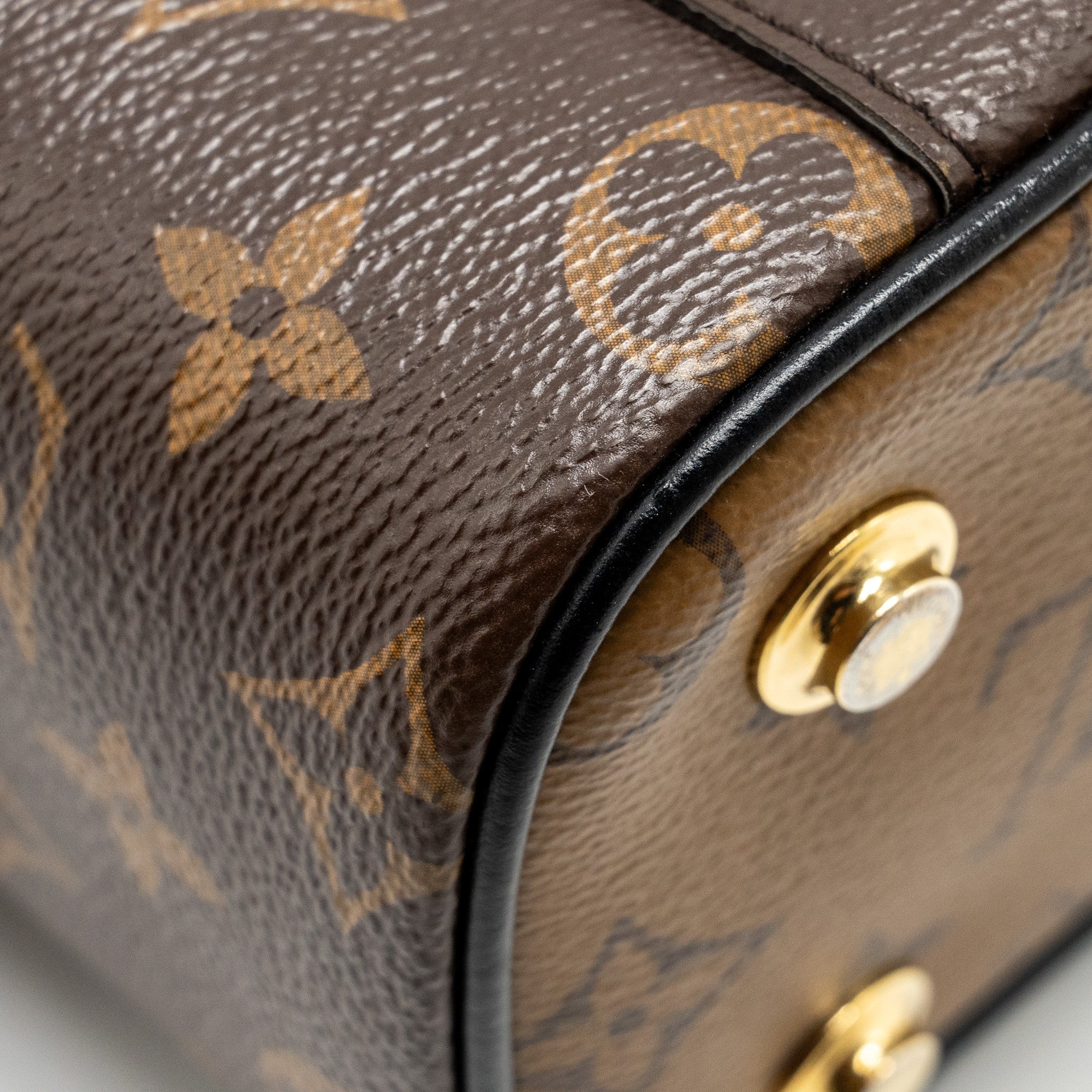 louis-vuitton-vanity-case-pm-monogram-reverse-canvas-ghw-1