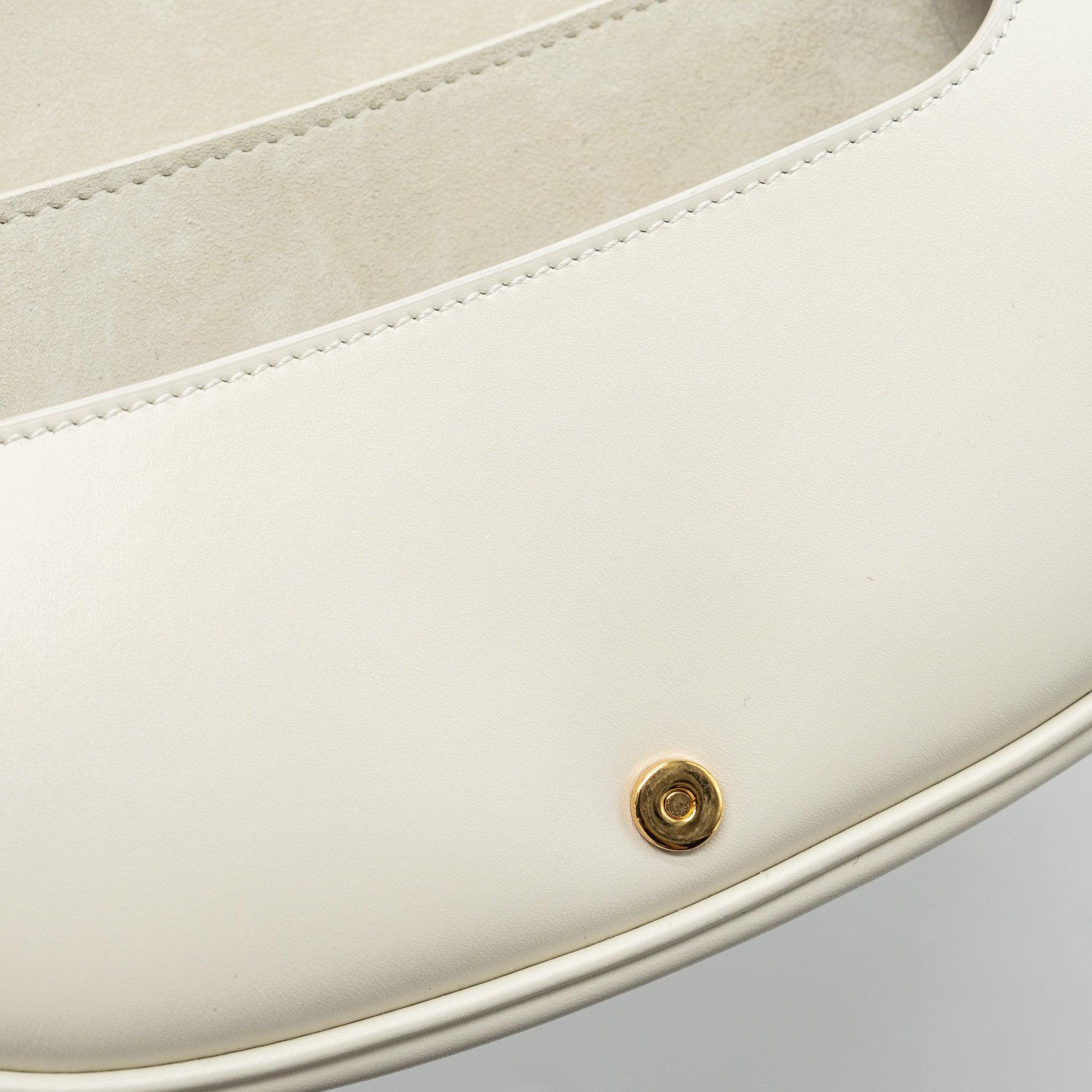 dior-bobby-east-west-bag-box-calfskin-white-ghw