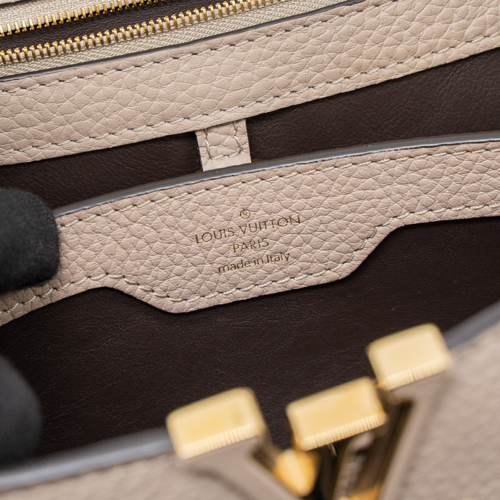 louis-vuitton-capucines-bb-taurillon-galet-ghw-1