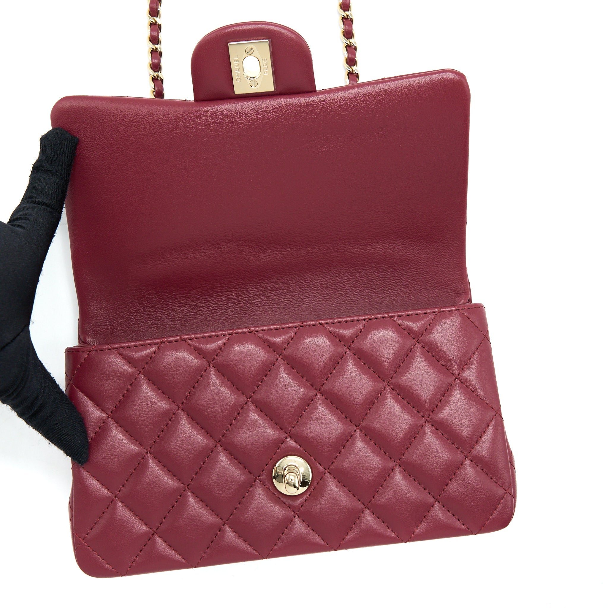 chanel-22a-top-handle-mini-rectangular-flap-bag-burgundy-lghw