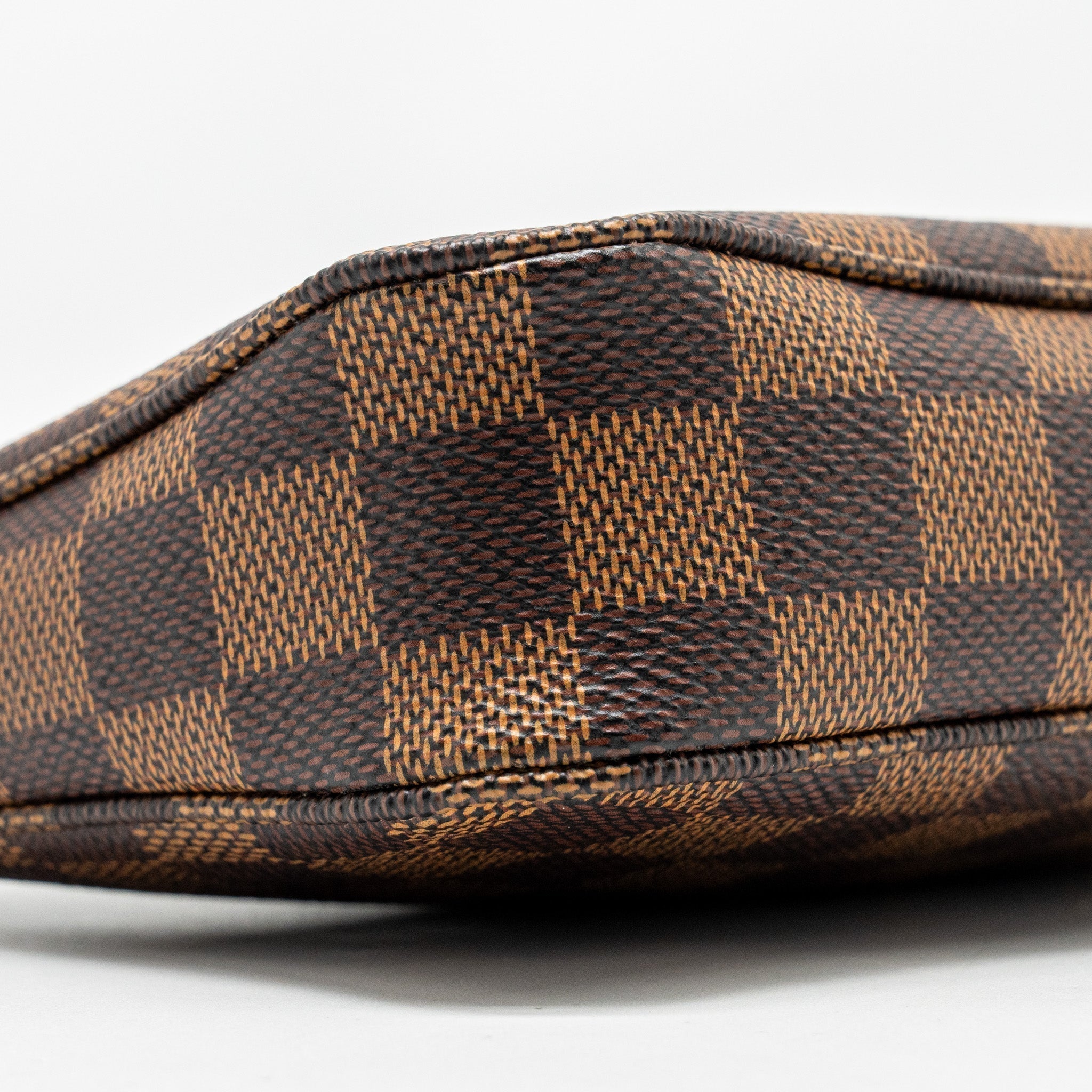 louis-vuitton-pochette-accessoires-damier-ebene-canvas-ghw