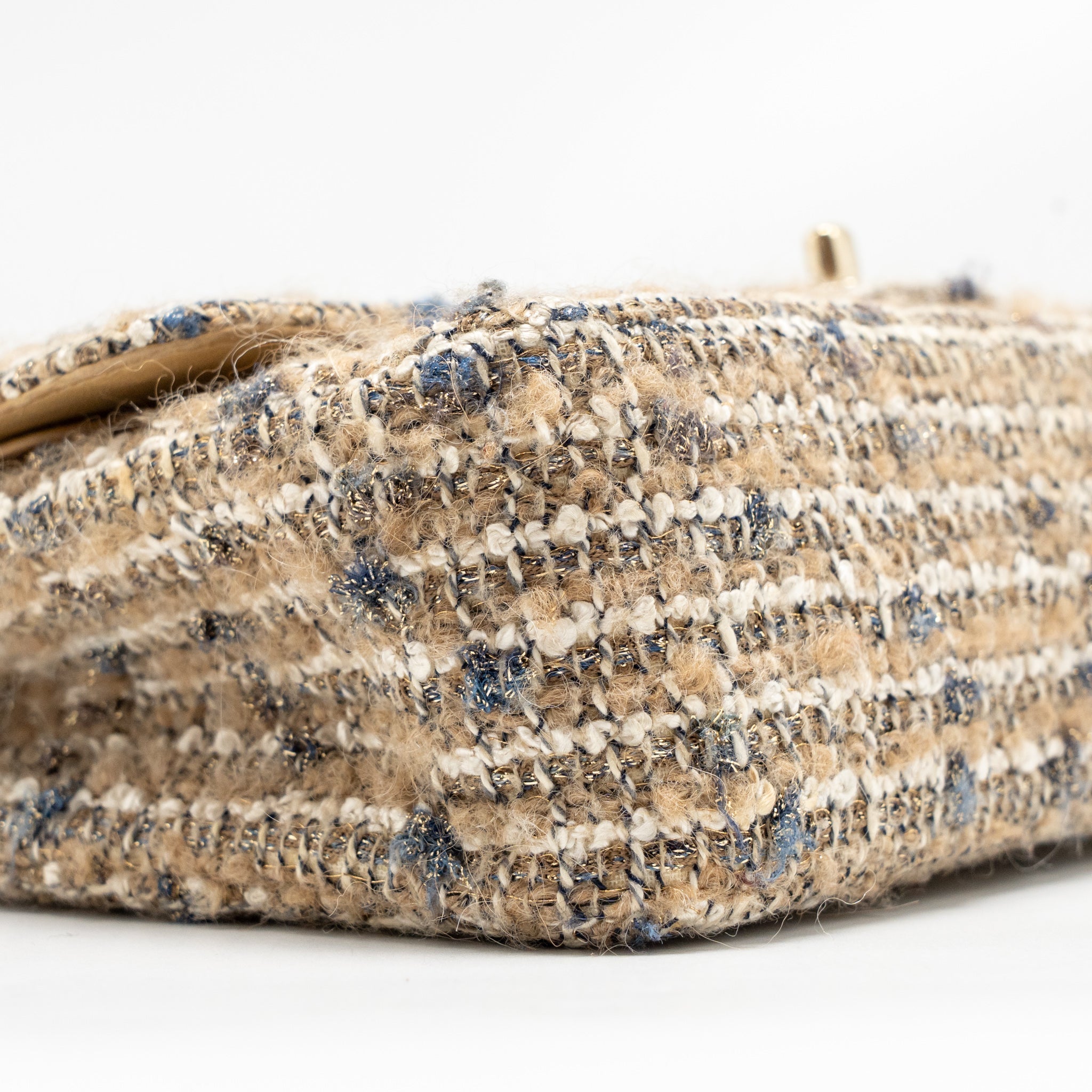 chanel-medium-classic-double-flap-bag-tweed-beige-ecru-grey-lghw