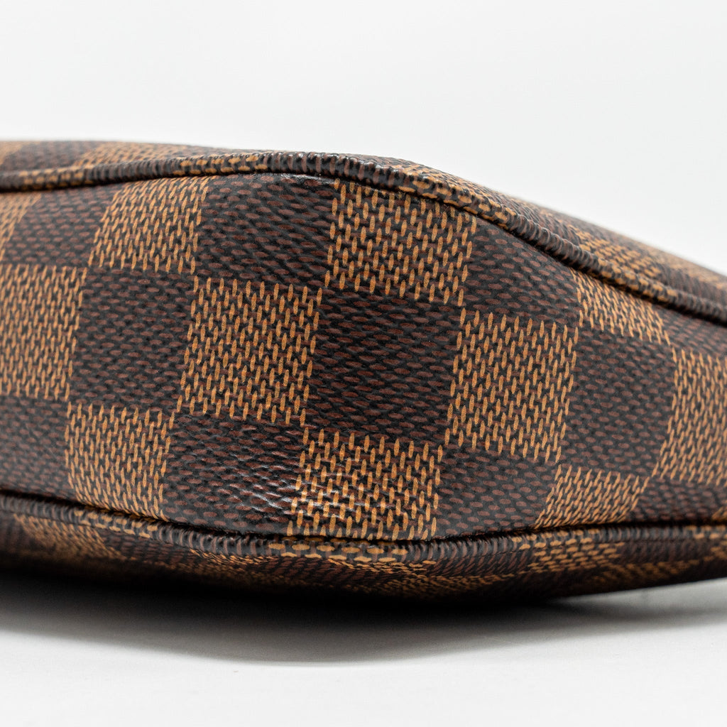 louis-vuitton-pochette-accessoires-damier-ebene-canvas-ghw