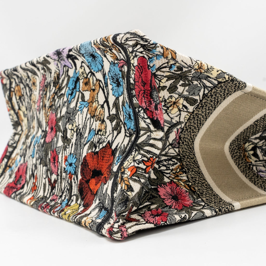 dior-medium-dior-book-tote-mille-fleurs-embroidery-multicolour