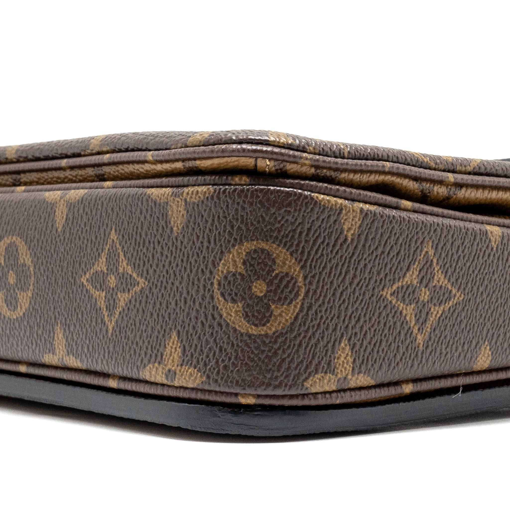 louis-vuitton-pochette-metis-monogram-reverse-canvas-ghw-8