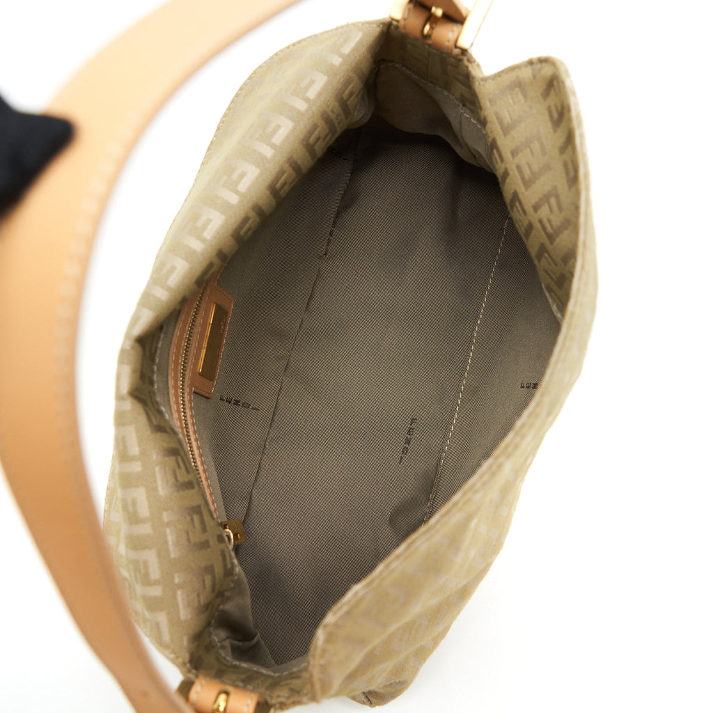 fendi-vintage-baguette-fabric-beige-ghw