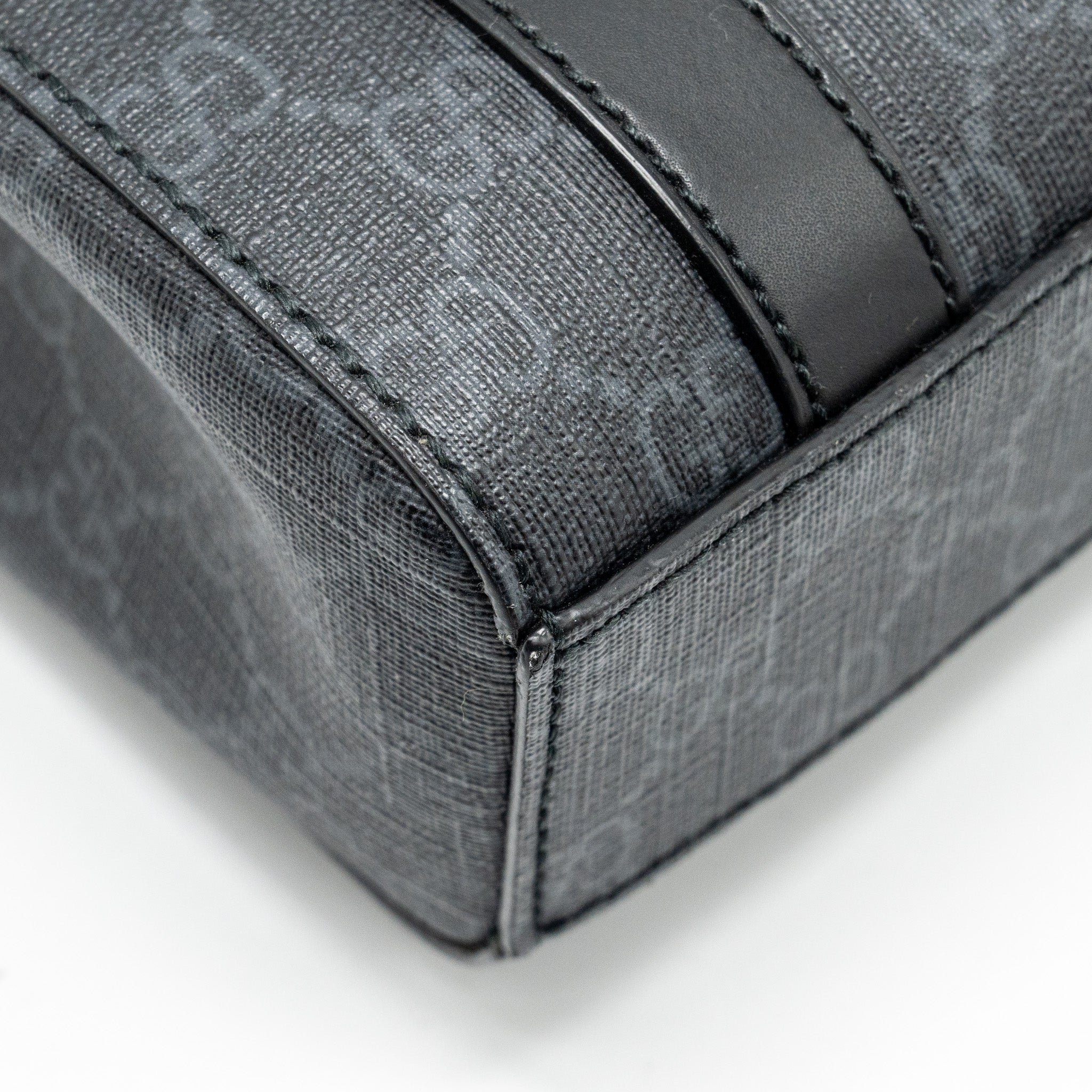 gucci-ophidia-mini-tote-bag-gg-supreme-black-shw