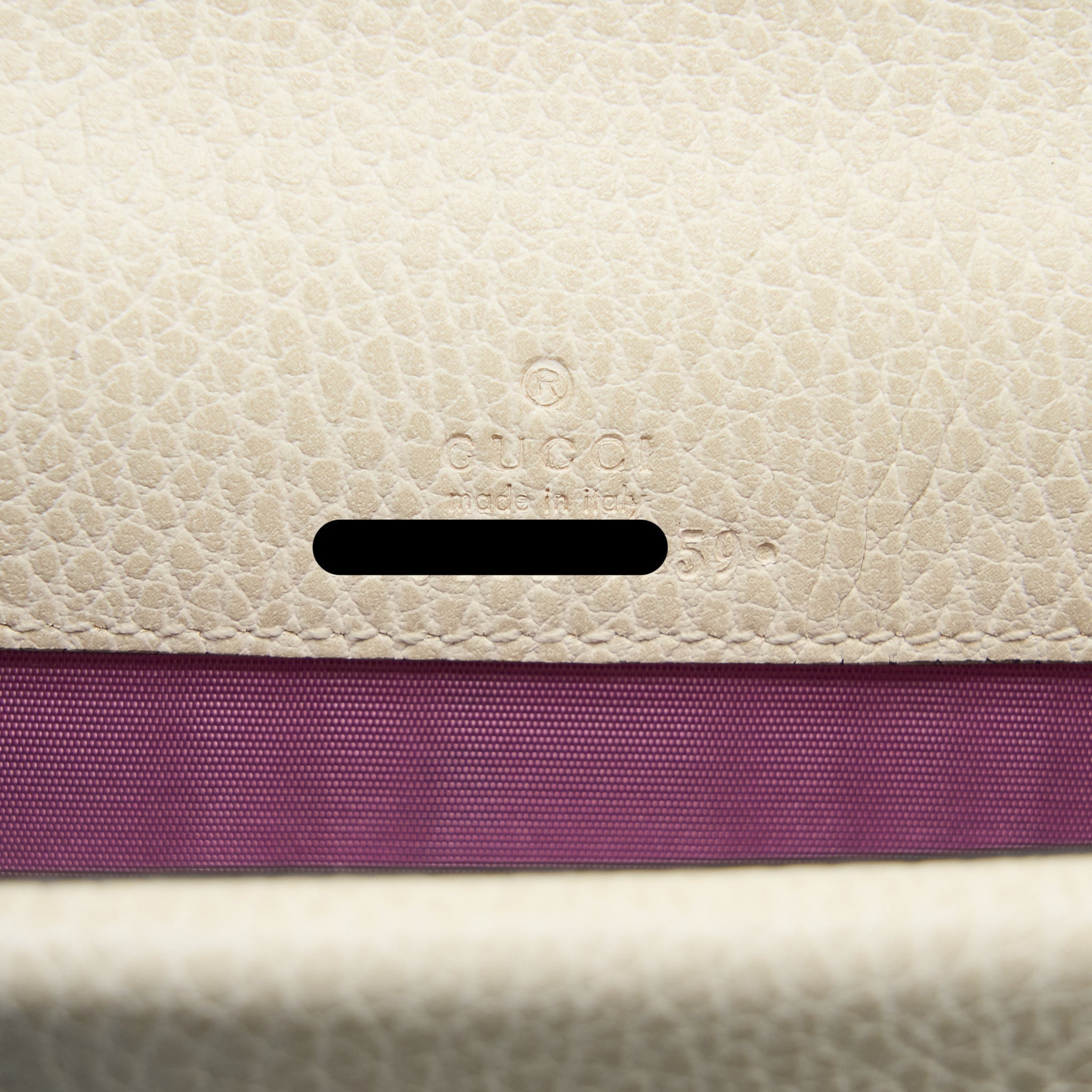 gucci-super-mini-dionysus-calfskin-white-ruthenium-hardware