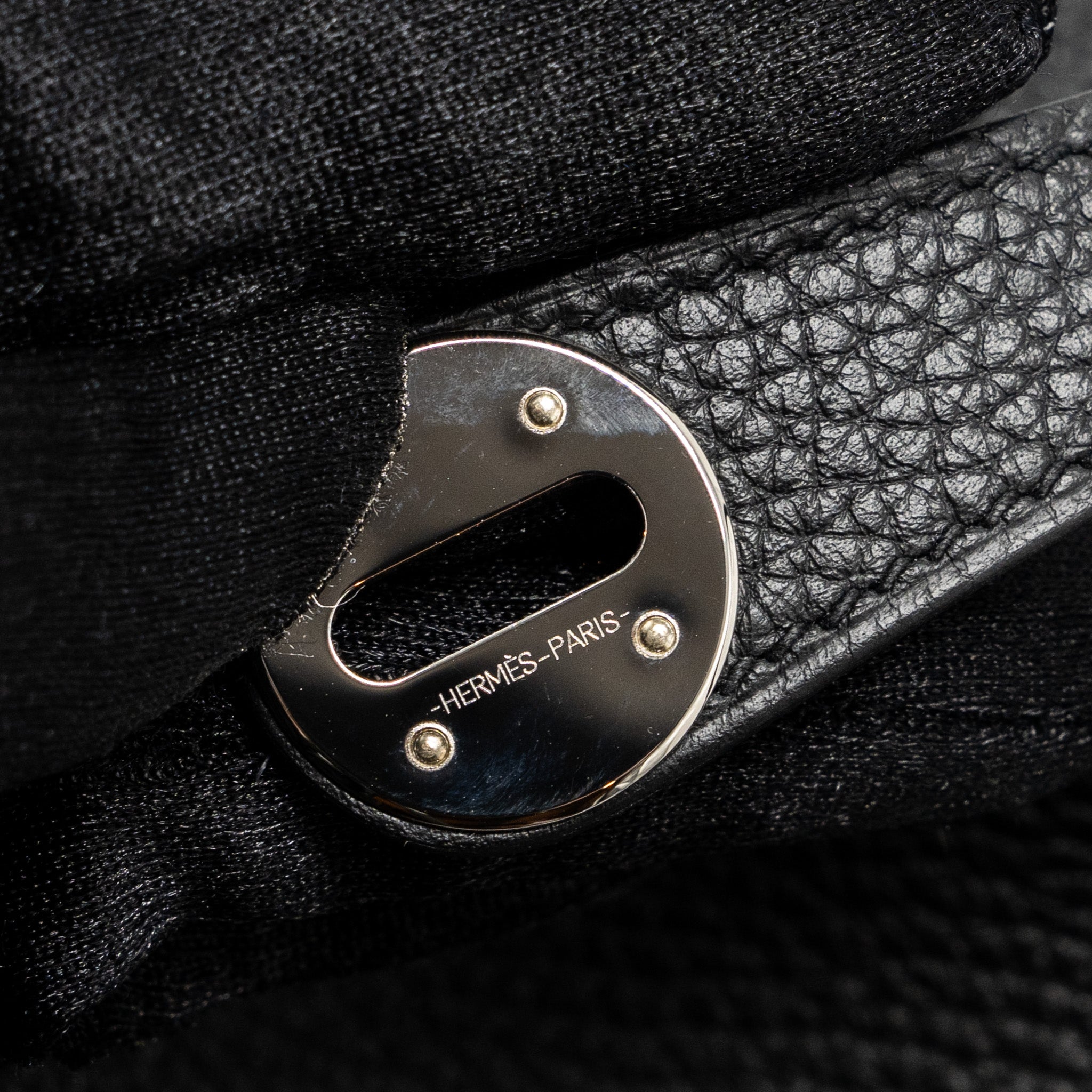 hermes-lindy-30-clemence-black-shw-stamp-y