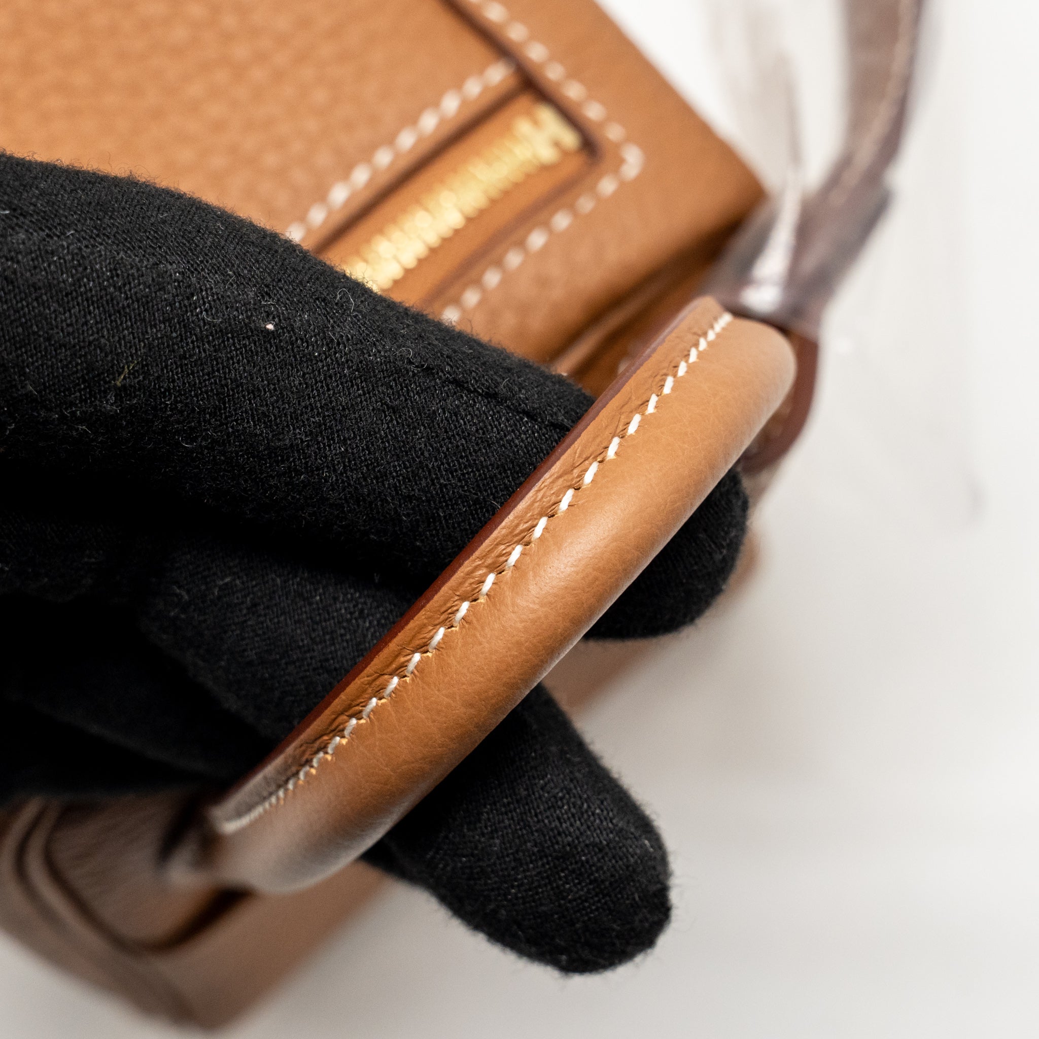 hermes-mini-lindy-ii-clemence-gold-ghw-stamp-k
