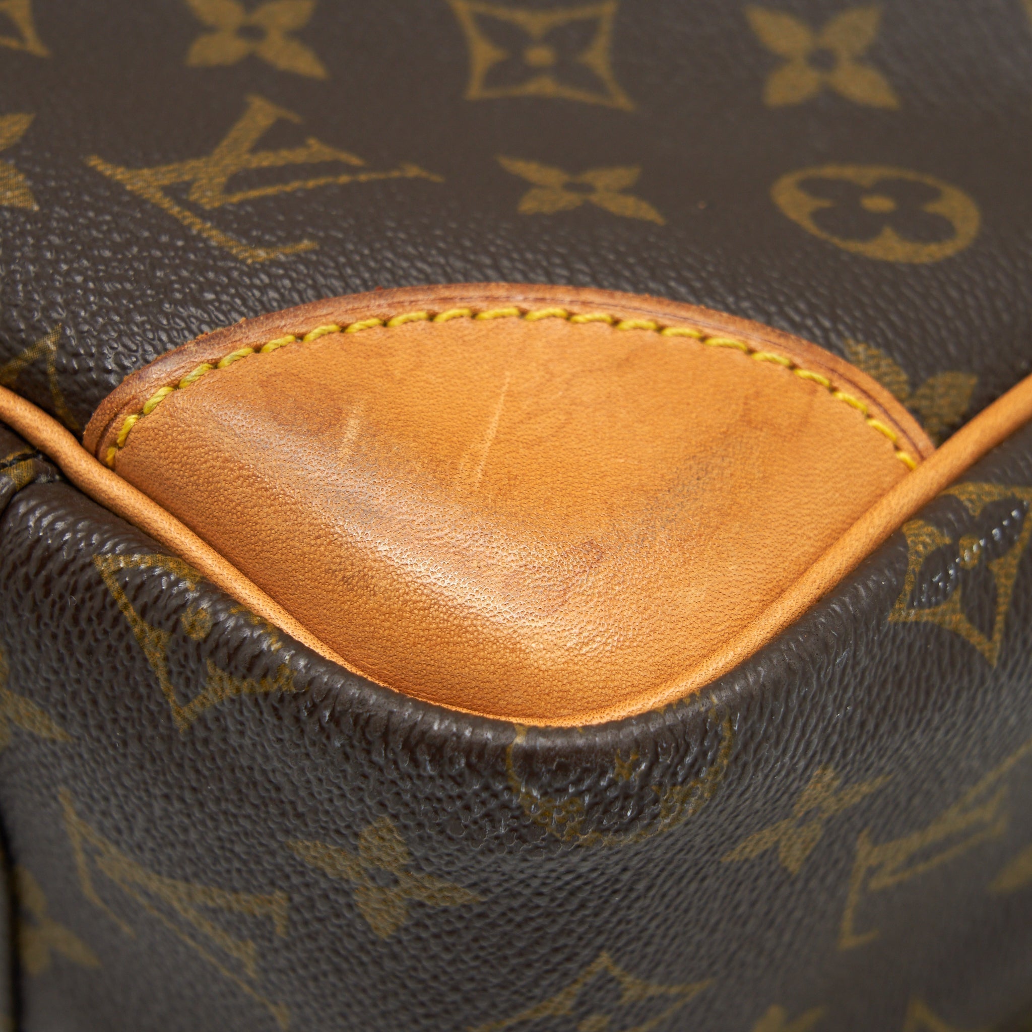 louis-vuitton-vintage-luggage-bag-monogram-canvas-year-1996