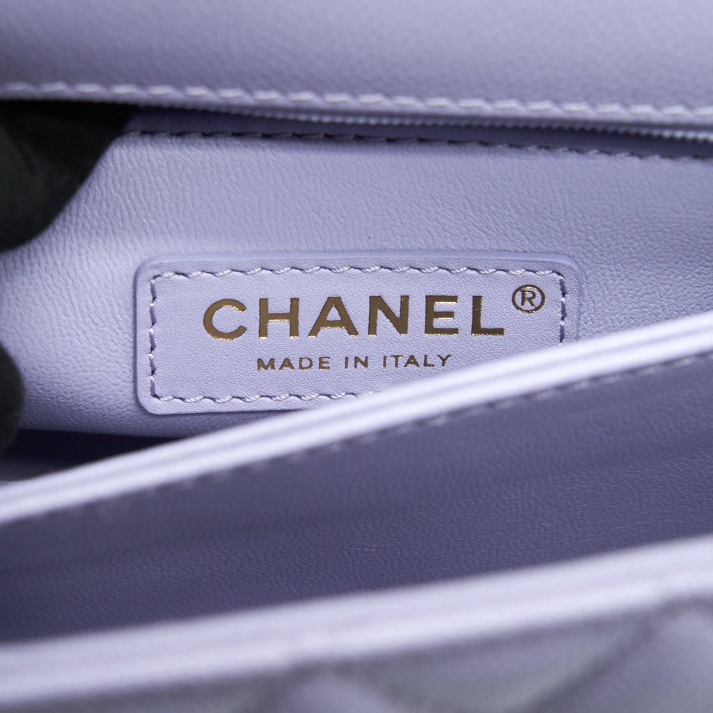chanel-21k-lilac-light-purple-coco-handle-small-24cm-lghw