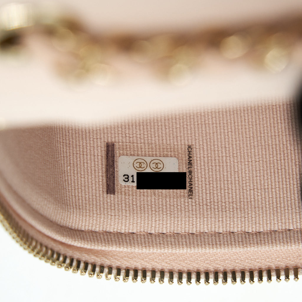 chanel-mini-vanity-light-beige-caviar-ghw
