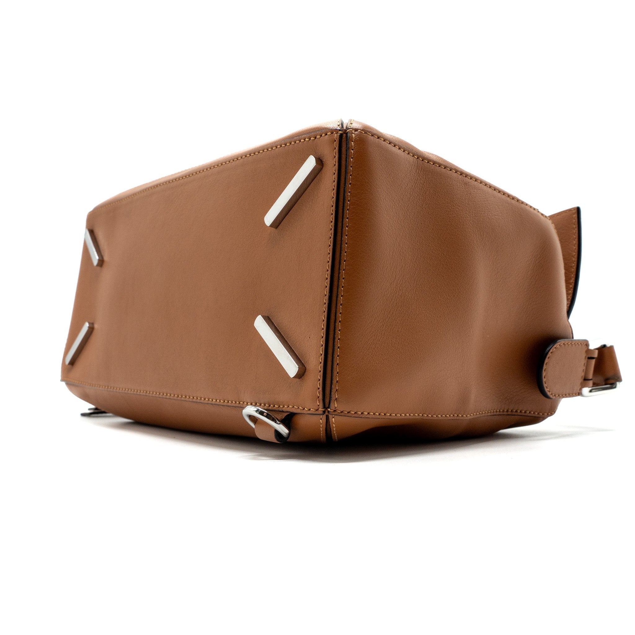 loewe-puzzle-bag-in-classic-calfskin-tan-shw