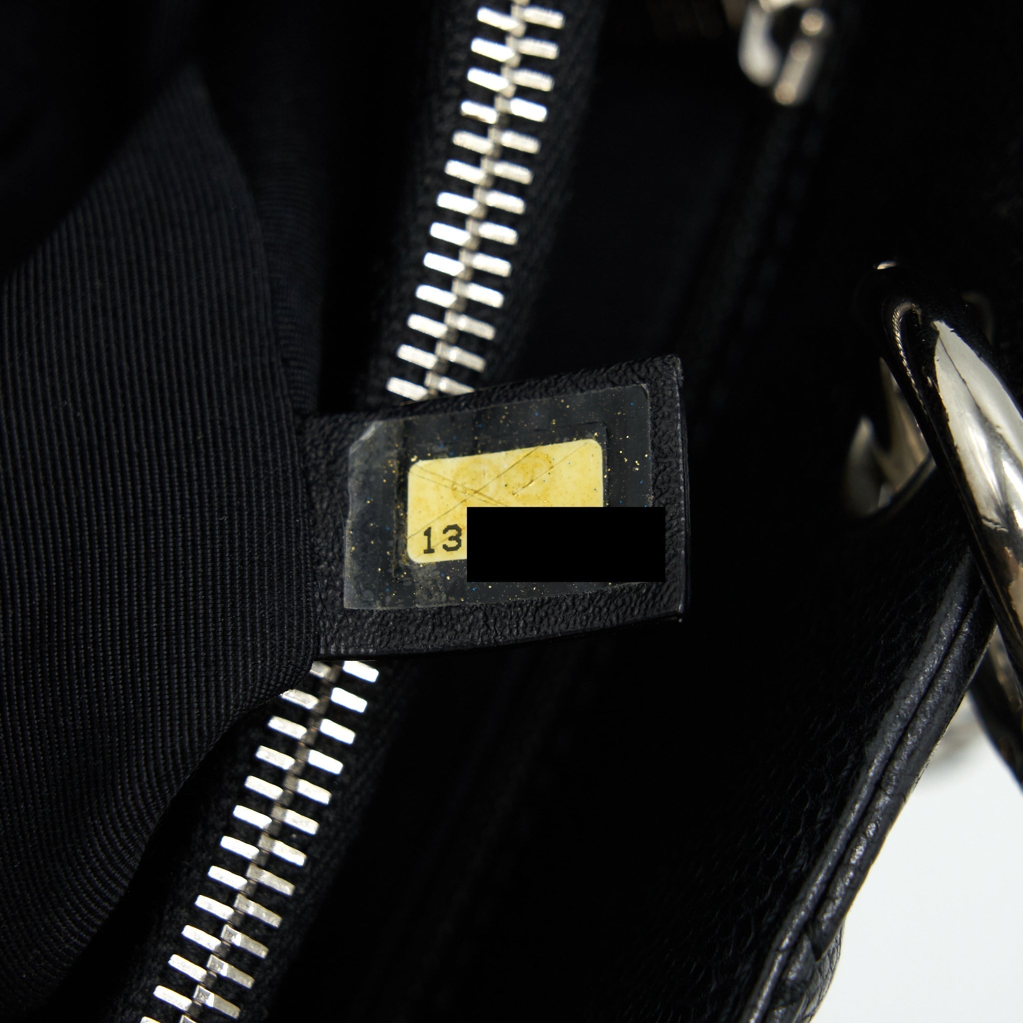 chanel-grand-shopping-tote-gst-caviar-black-shw-1
