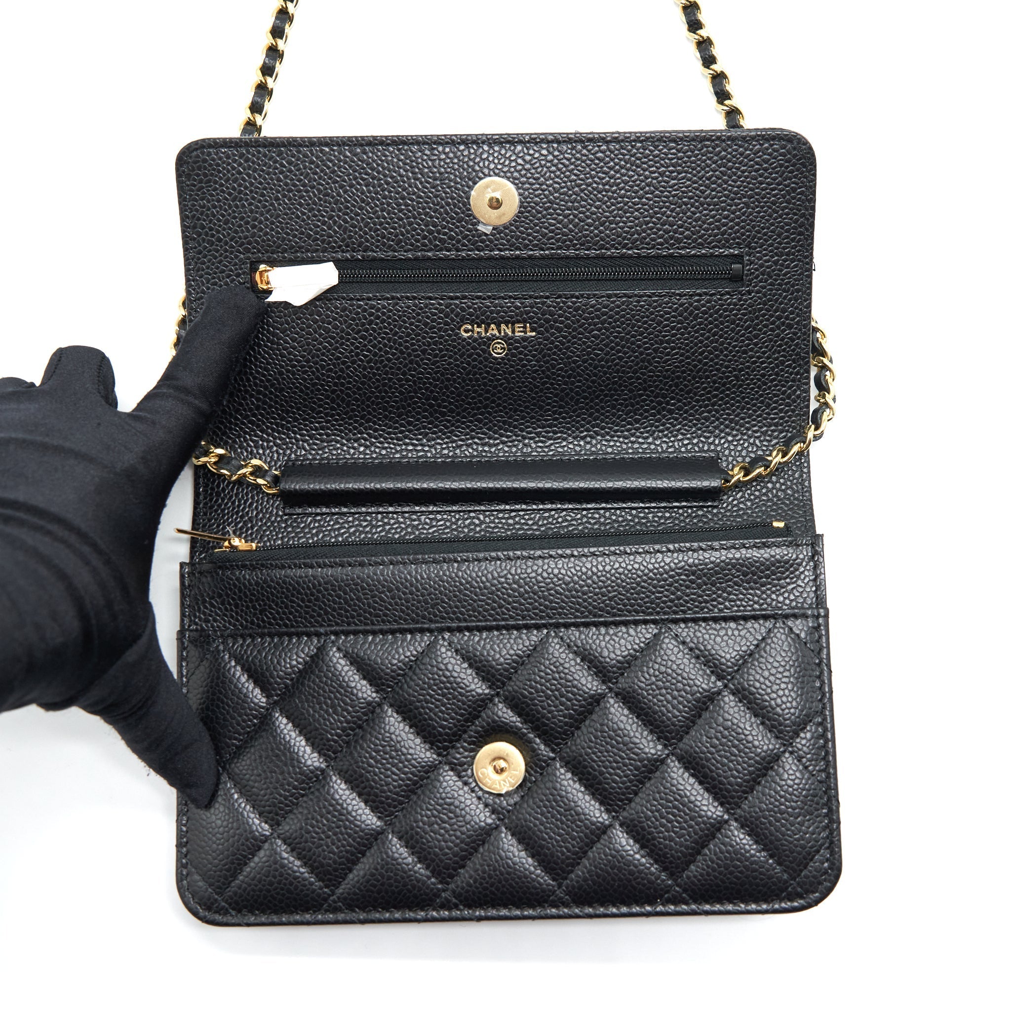 chanel-classic-wallet-on-chain-caviar-black-ghw-microchip