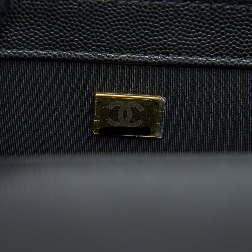chanel-medium-boy-bag-caviar-black-brushed-ghw-microchip