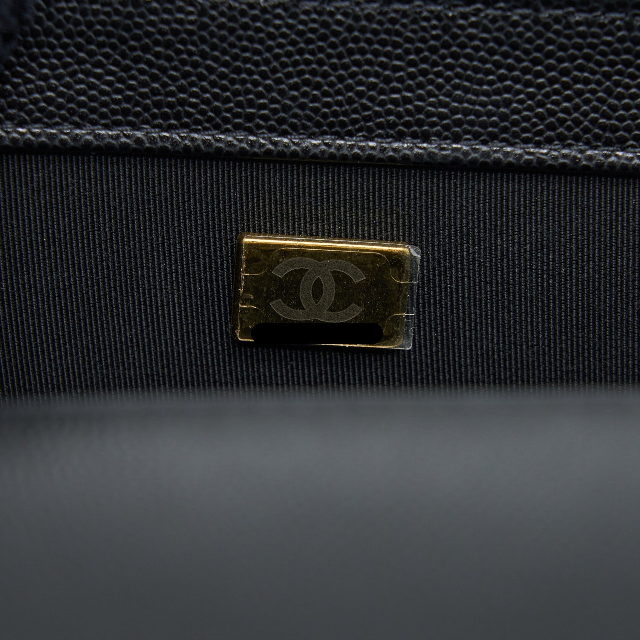 chanel-medium-boy-bag-caviar-black-brushed-ghw-microchip