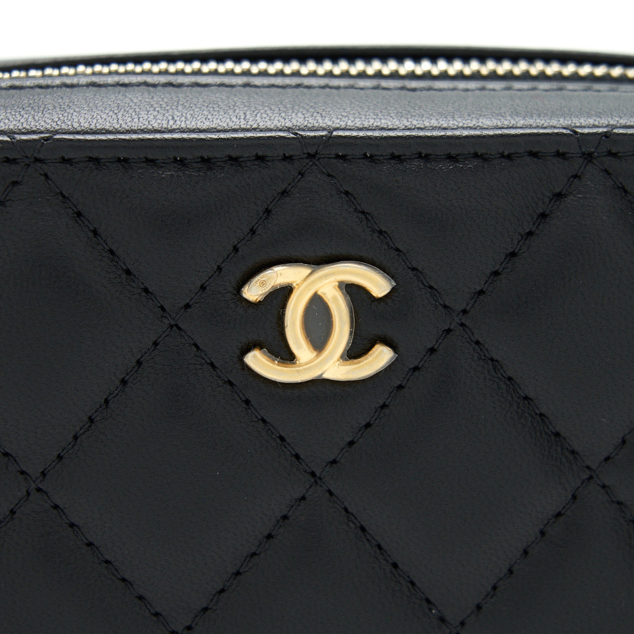chanel-pearl-crush-mini-camera-case-with-chain-lambskin-black-ghw