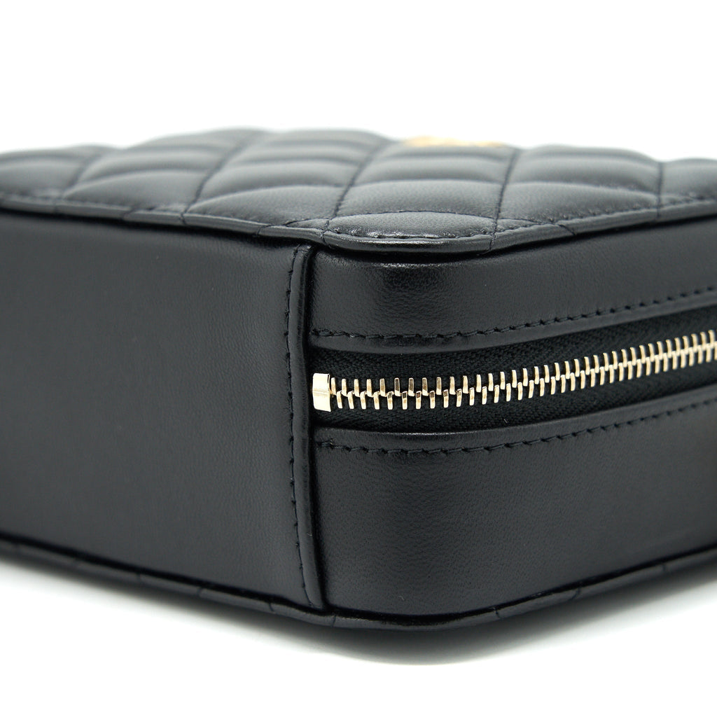 chanel-pearl-crush-mini-camera-case-with-chain-lambskin-black-ghw