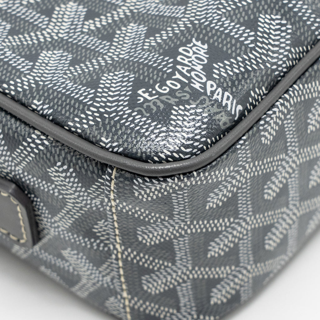 goyard-cap-vert-pm-crossbody-bag-goyardine-canvas-grey-shw