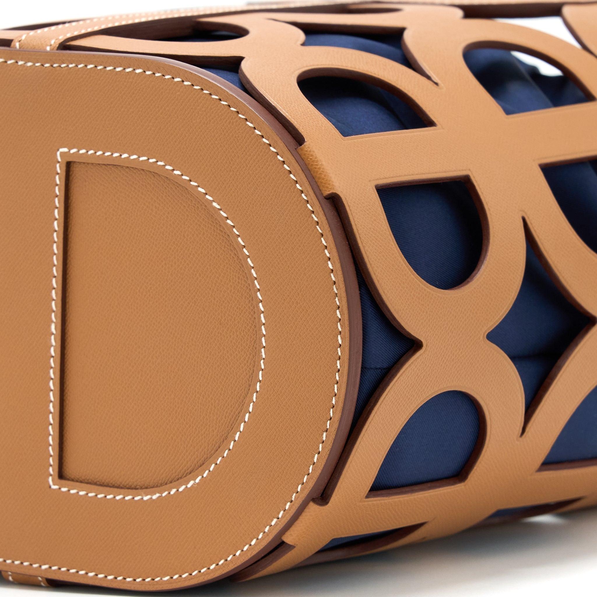 hermes-chaine-d-ancre-cabas-madame-leather-gold-blue-marine-stamp-y