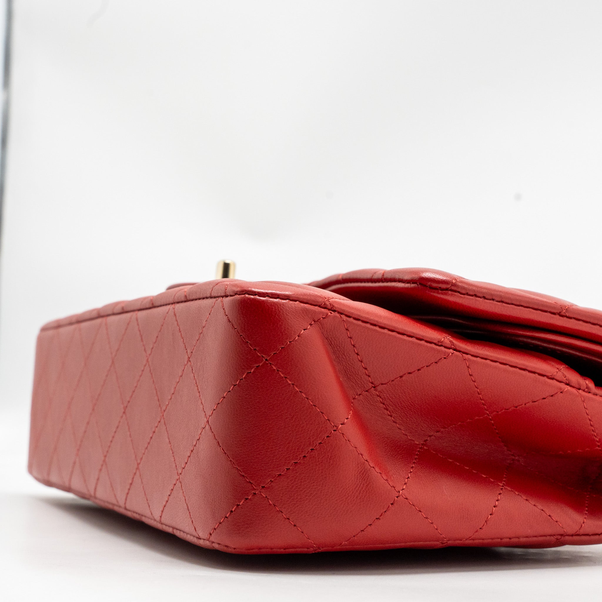chanel-medium-classic-double-flap-bag-lambskin-red-lghw