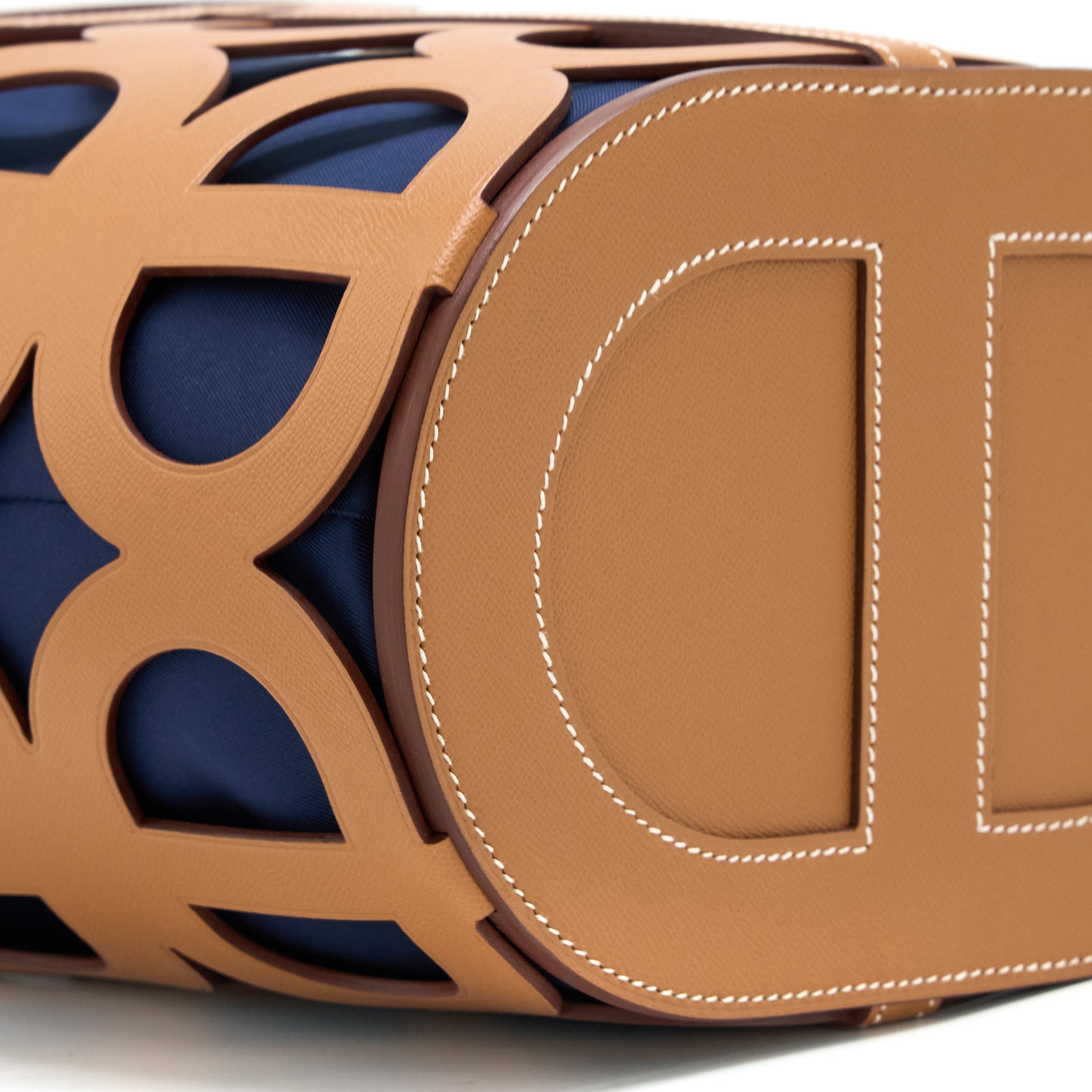 hermes-chaine-d-ancre-cabas-madame-leather-gold-blue-marine-stamp-y