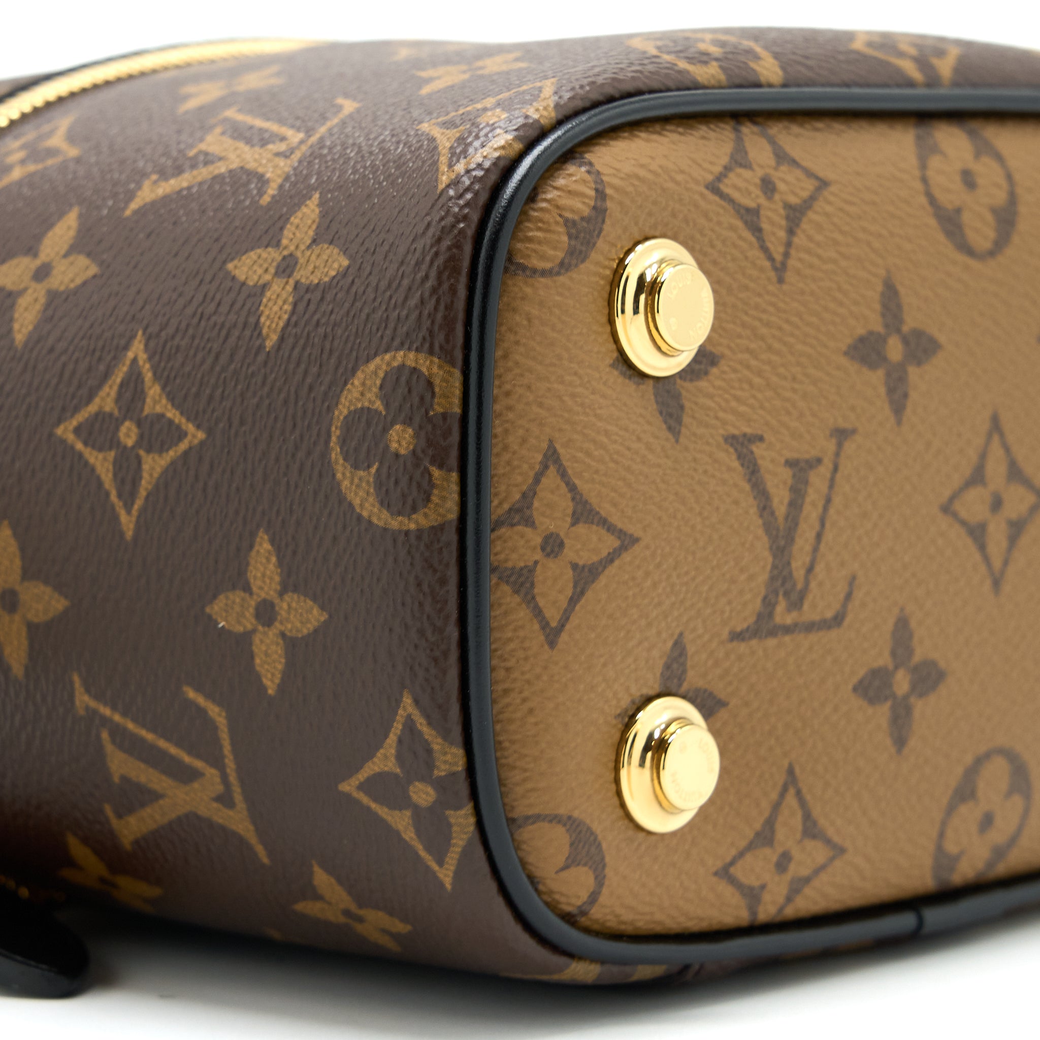 louis-vuitton-vanity-pm-monogram-canvas-ghw-new-version-1