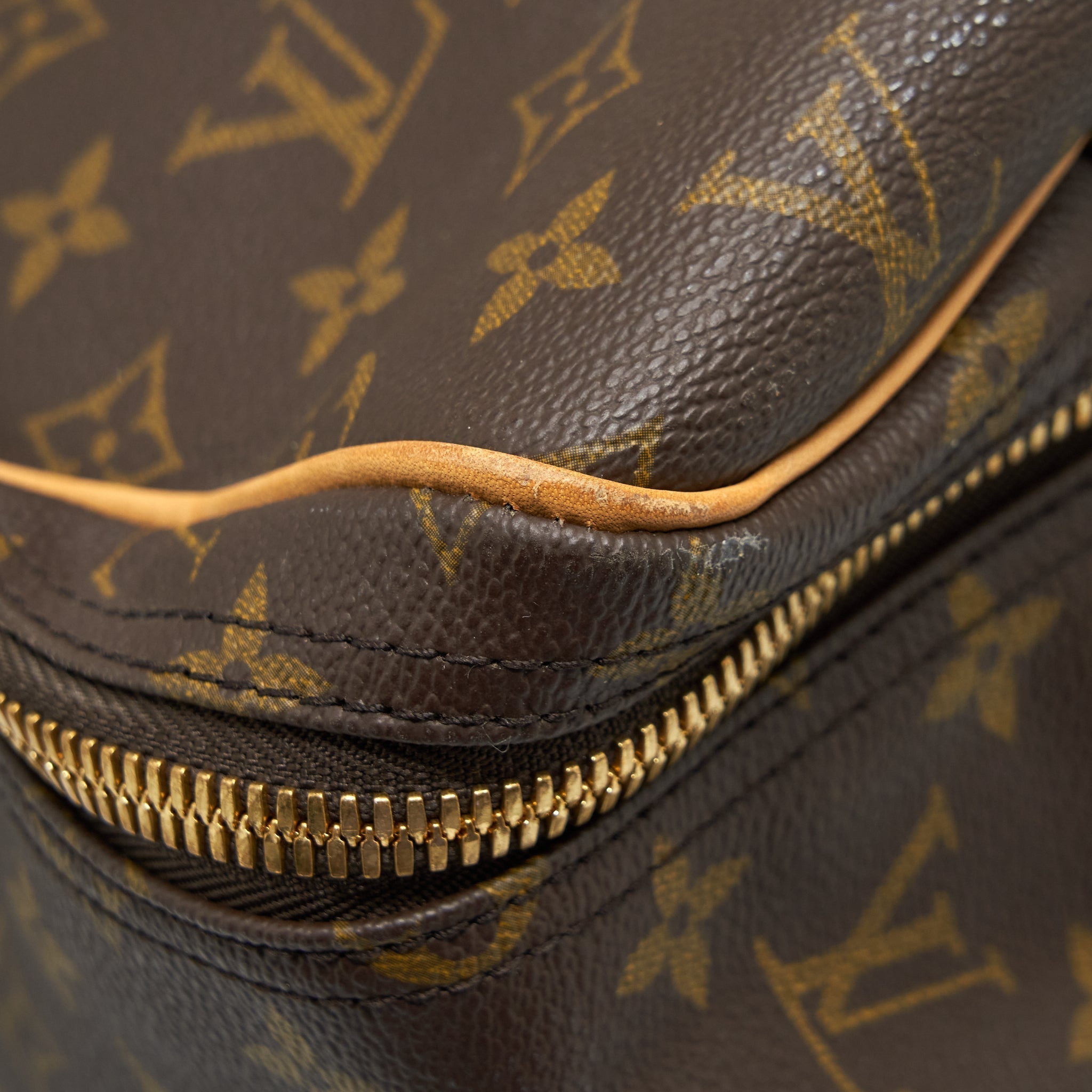 louis-vuitton-vintage-luggage-bag-with-strap-monogram-canvas-year-1997