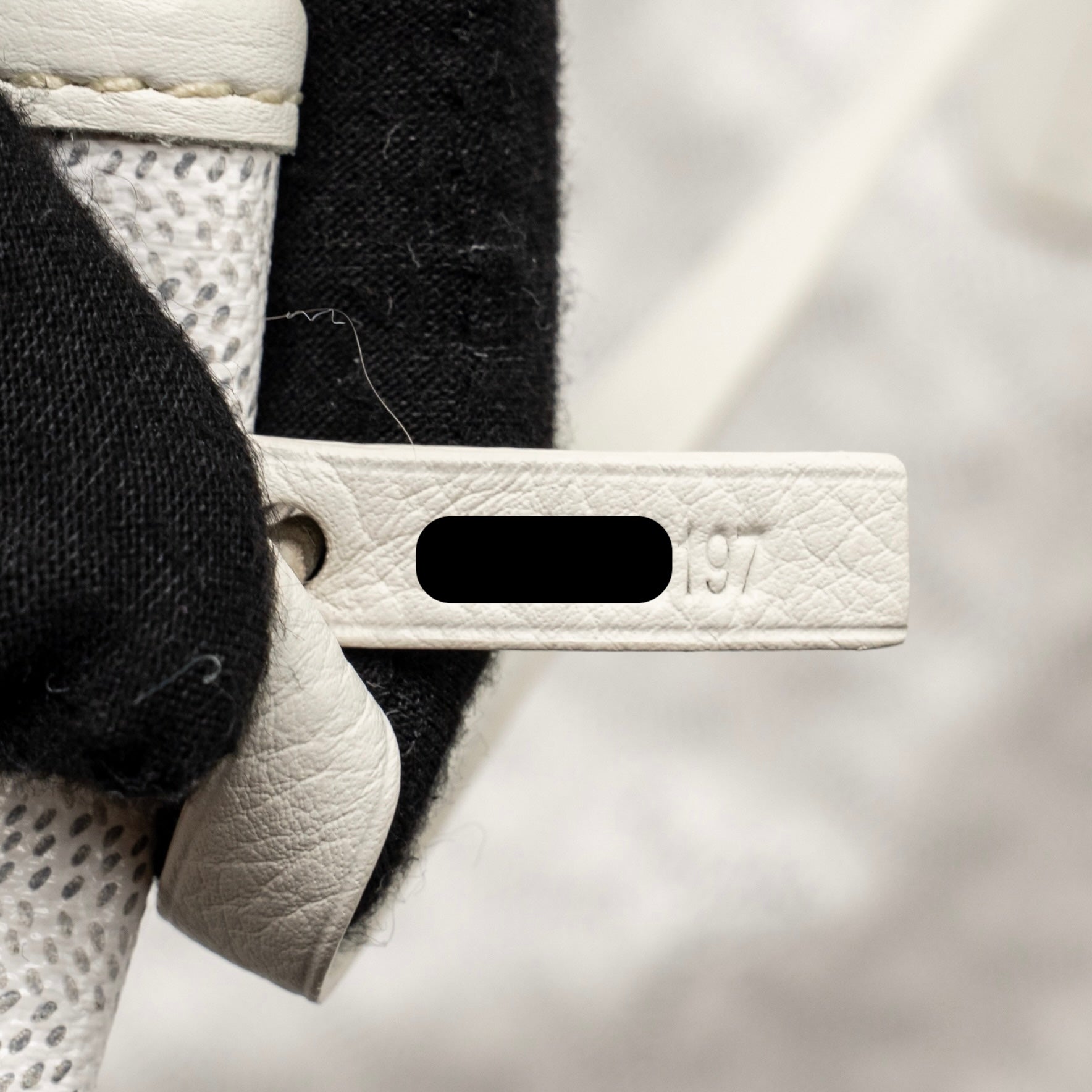 goyard-saint-louis-gm-tote-bag-goyardine-canvas-leather-white