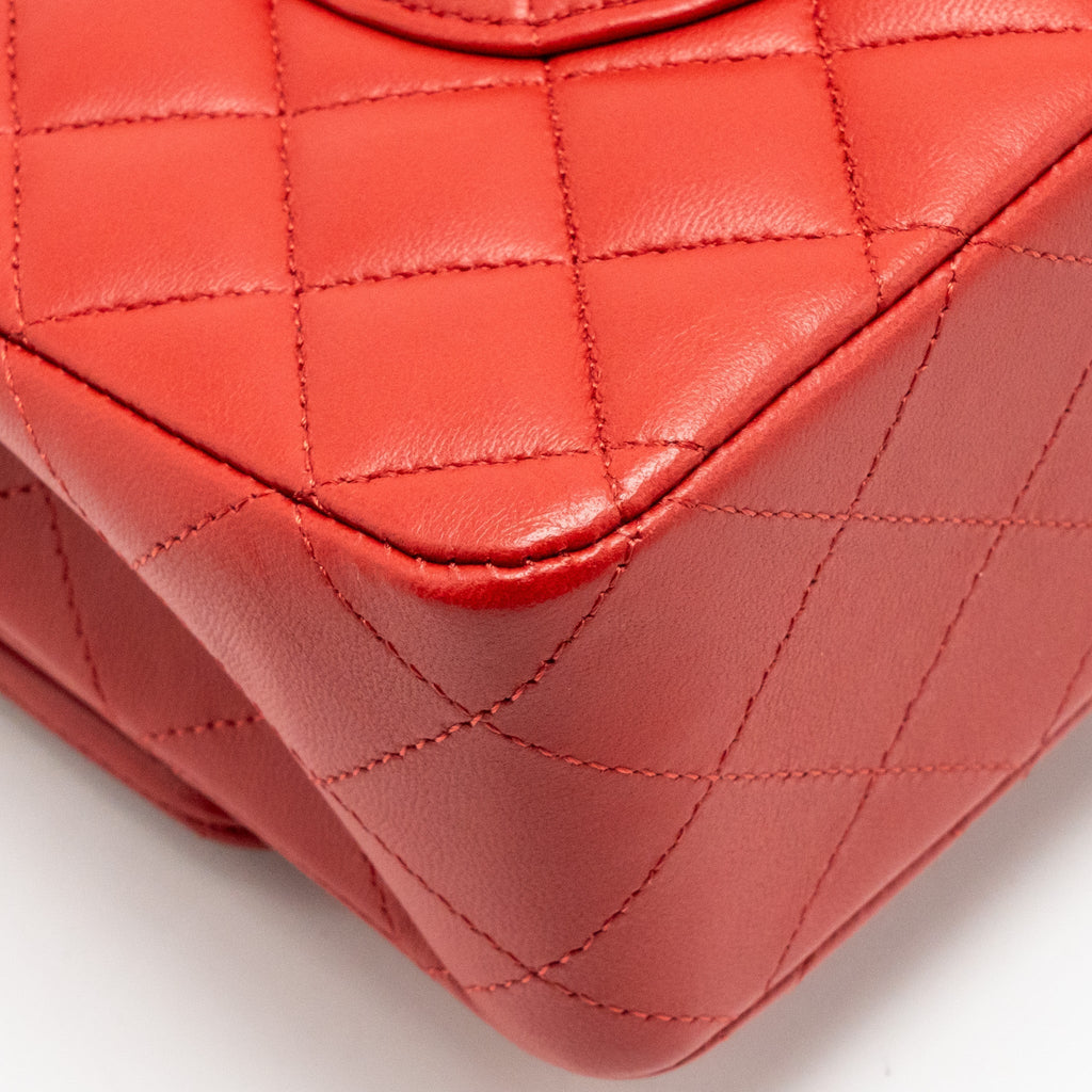 chanel-medium-classic-double-flap-bag-lambskin-red-lghw