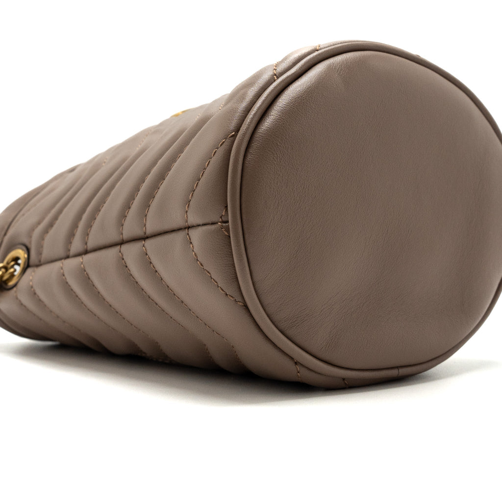 gucci-gg-marmont-mini-bucket-bag-beige-ghw