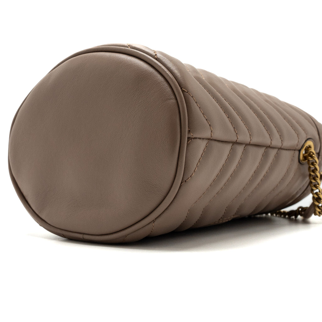 gucci-gg-marmont-mini-bucket-bag-beige-ghw