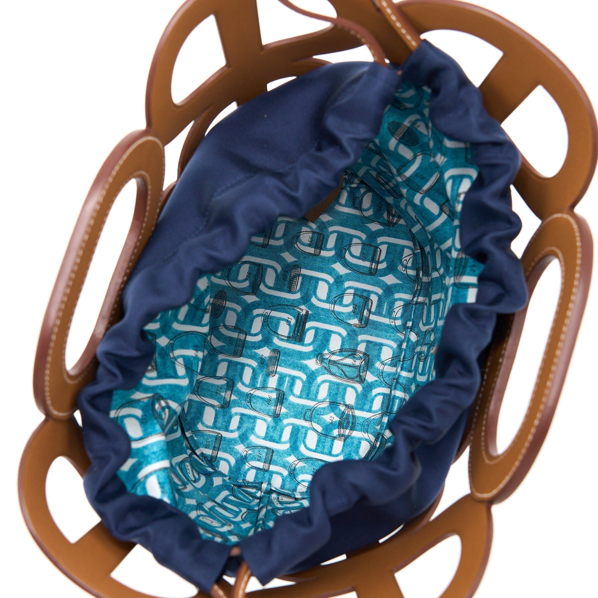 hermes-chaine-d-ancre-cabas-madame-leather-gold-blue-marine-stamp-y