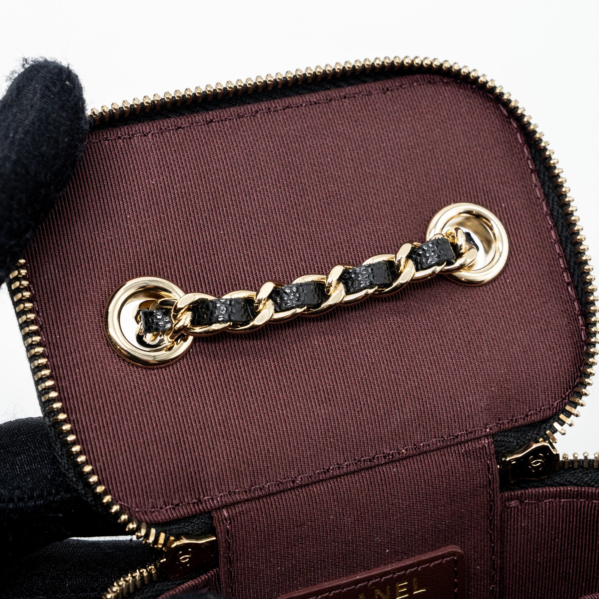 chanel-mini-vanity-case-caviar-black-lghw-1