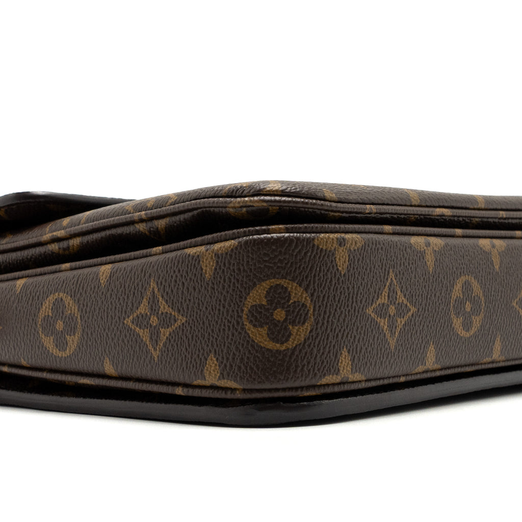 louis-vuitton-pochette-metis-monogram-canvas-ghw-14