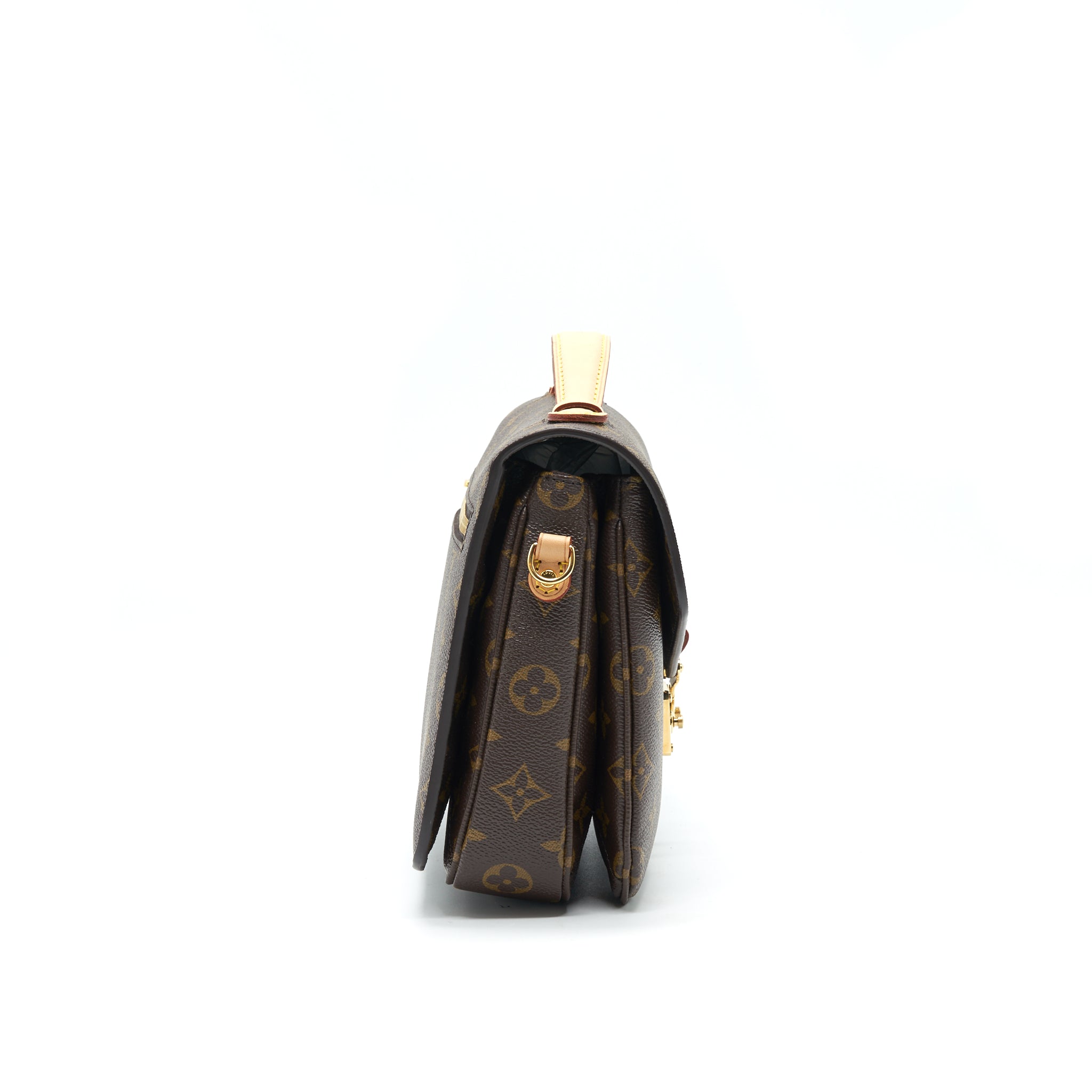 louis-vuitton-monogram-canvas-pochette-metis-1