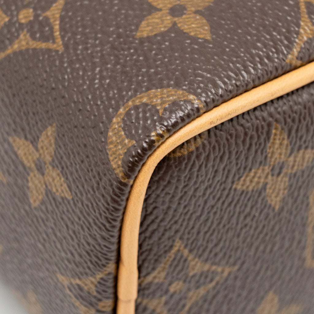 louis-vuitton-nano-speedy-monogram-canvas-ghw-12
